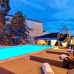 Apartment Helles Nur 150 Meter Zum Mit Jacuzzi, Meerblick, Pool, Billard