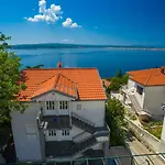 Apartment Helles Nur 150 Meter Zum Mit Jacuzzi, Meerblick, Pool, Billard *