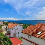 Helles Nur 150 Meter Zum Mit Jacuzzi, Meerblick, Pool, Billard Dramalj