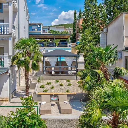 Helles Nur 150 Meter Zum Mit Jacuzzi, Meerblick, Pool, Billard Apartment *