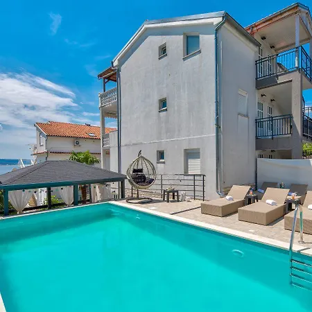 Helles Nur 150 Meter Zum Mit Jacuzzi, Meerblick, Pool, Billard